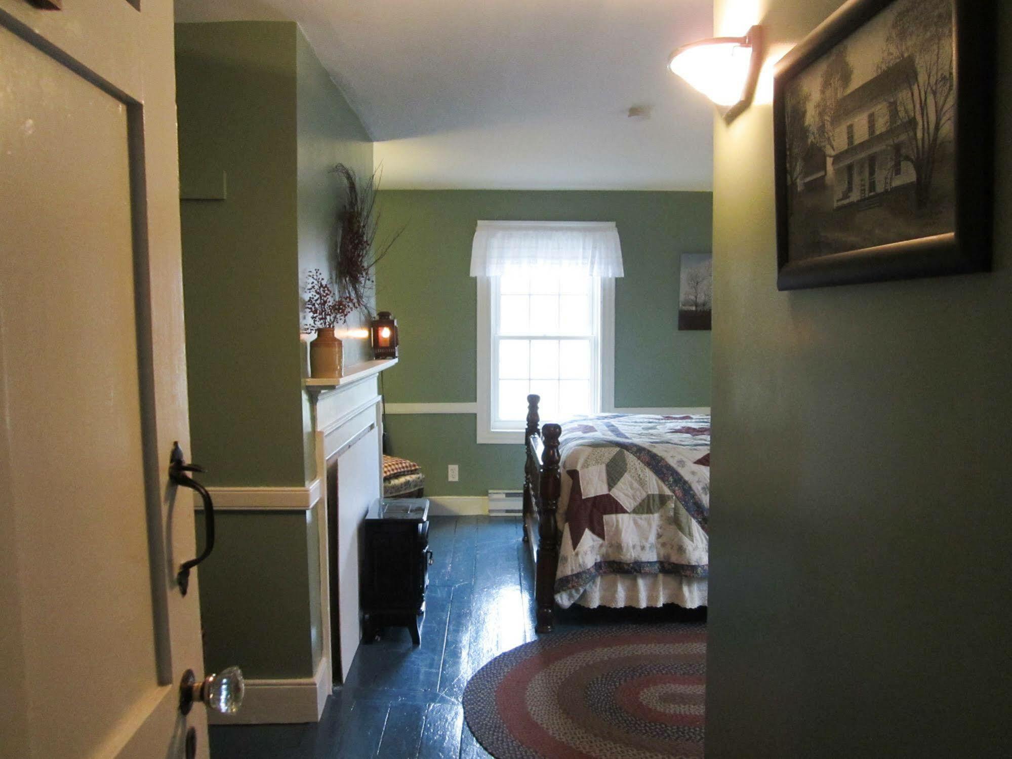 Grand Oak Manor Bed And Breakfast Granville Ferry Buitenkant foto